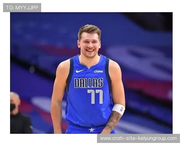 东契奇远投精准，独行侠主场掌声不断